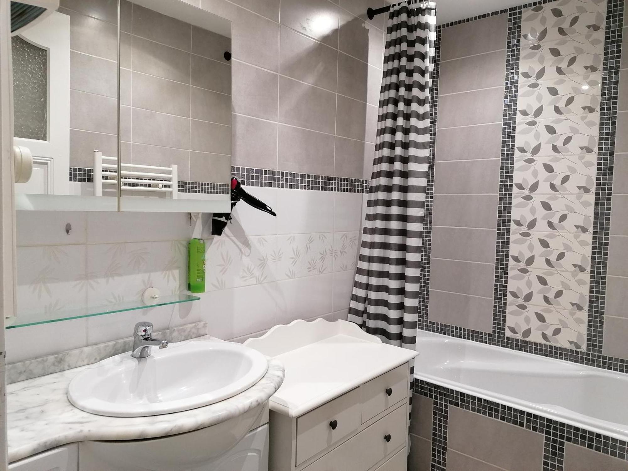 Au Moulin D'Or Aparthotel Лил Екстериор снимка